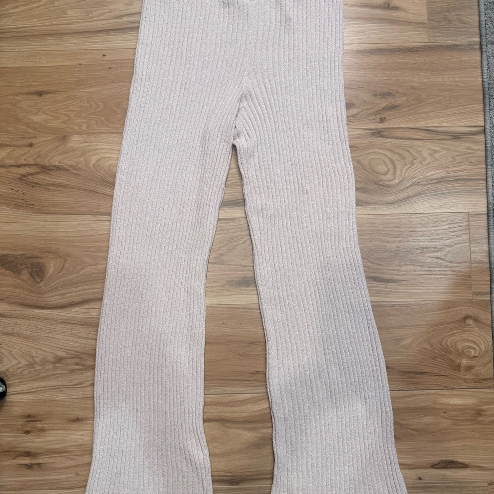 Barefoot Dreams Ribbed Cream Lurex Joggers